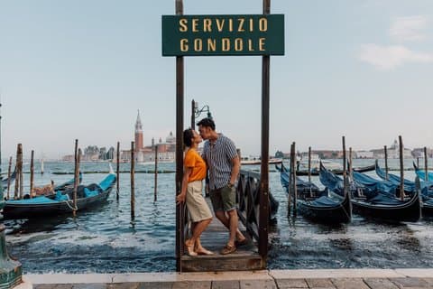 Iconic Landmarks Private Photoshoot in Venice