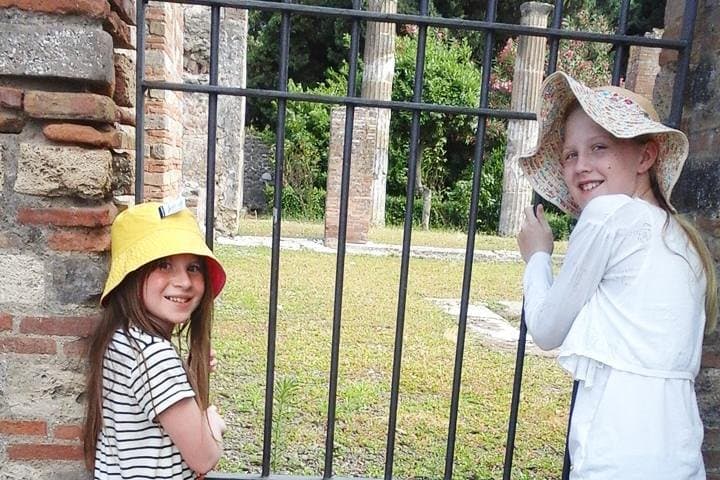 Rome to Pompeii Tour for Families