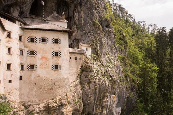 Predjama Castle