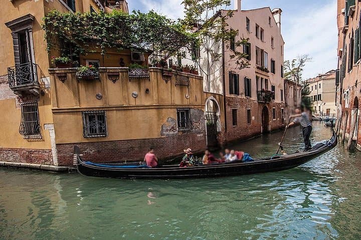 gondola