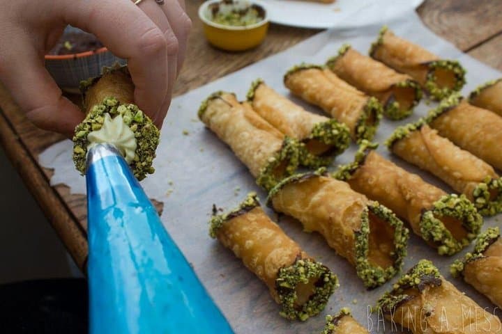 Pasta and cannoli class in Taormina