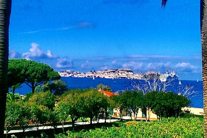 Portoferraio, the fisherman village chosen by Etruscans, Medici and Napoleon