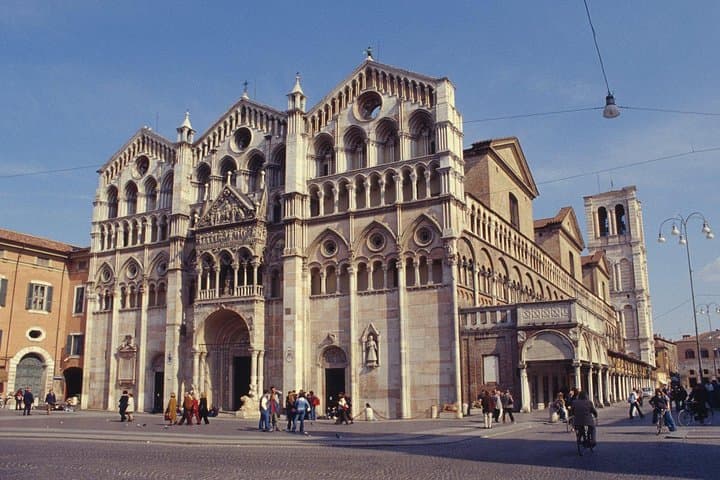 Discover Ferrara during its Renaissance period