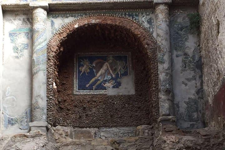 Day Tour of Pompeii Herculaneum and wine tasting