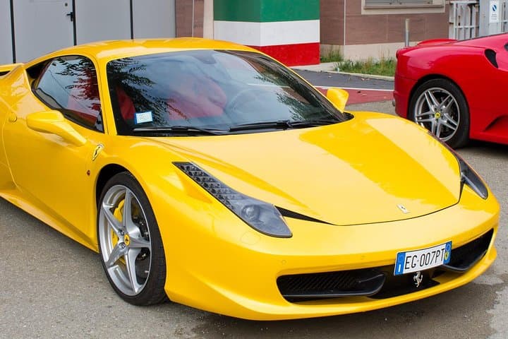 F458 Gialla