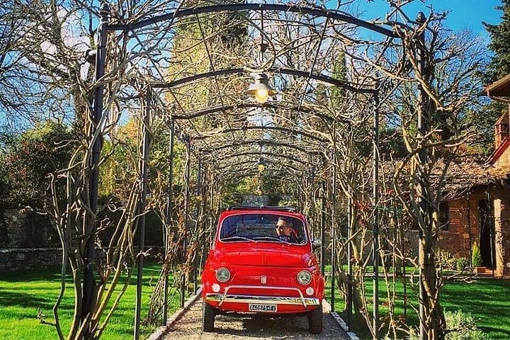 Vintage 500 Fiathttps://media-cdn.tripadvisor.com/media/attractions-splice-spp-720x480/07/02/02/fa.jpg