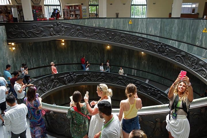 Vatican Museum and Sistine Chapel Skip-the-Line Guided Group Tour