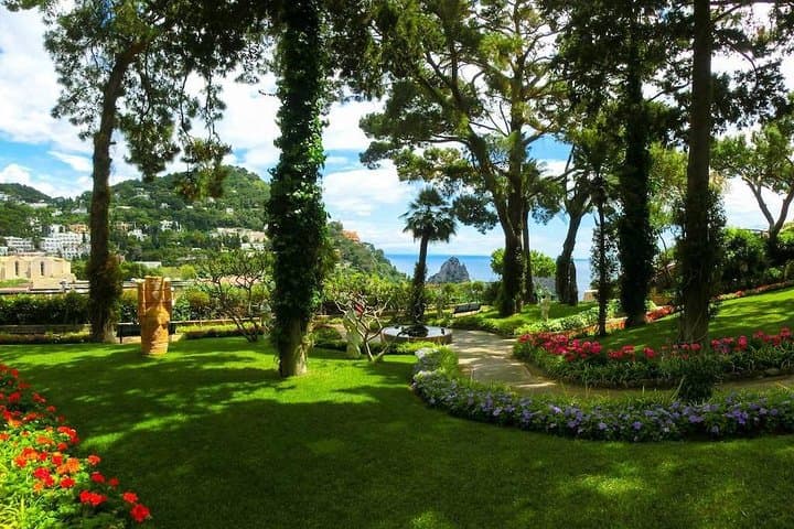 Capri and Anacapri - Guided Tour from Sorrento
