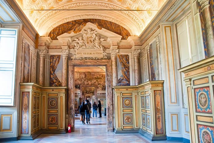 Skip the Line: Vatican Museums & Sistine Chapel Audio Tour