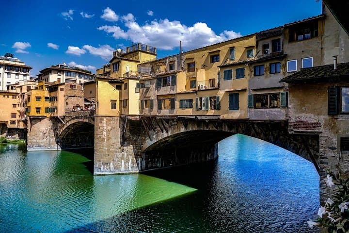 A sweet walking in Florence from Rome