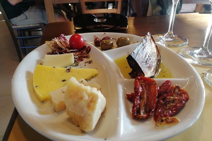 Local food tasting