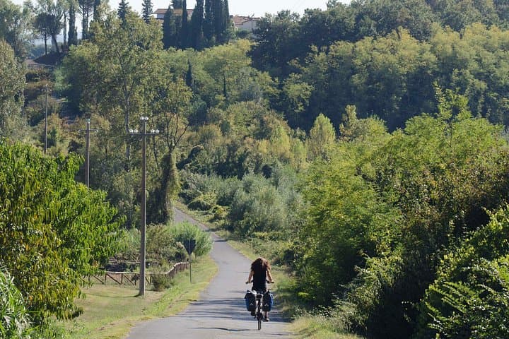 PRIVATE Civita di Bagnoregio and Orvieto Wine Tasting -Ebike tour