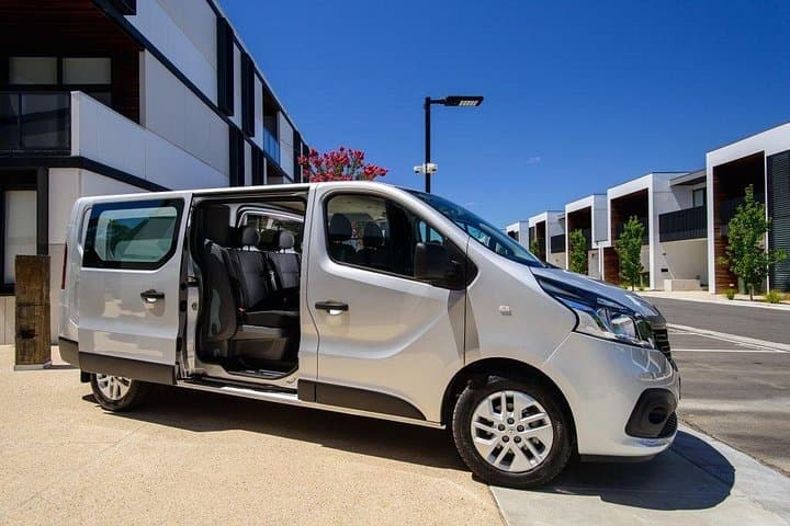 9 Seater Passenger Mini Van