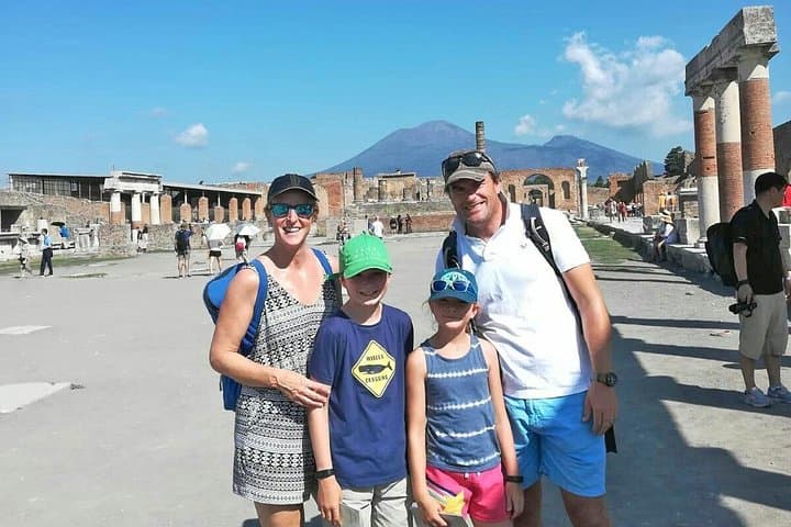 Family in Pompeii with us