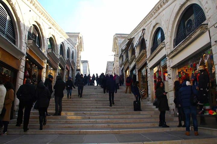 Accessible Venice Tour With Wheelchair Including Doge Palace & St Mark Basilica