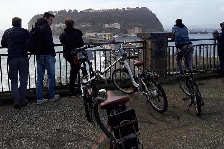 Naples: Panoramic Electric Bike Tour Thousand Colors