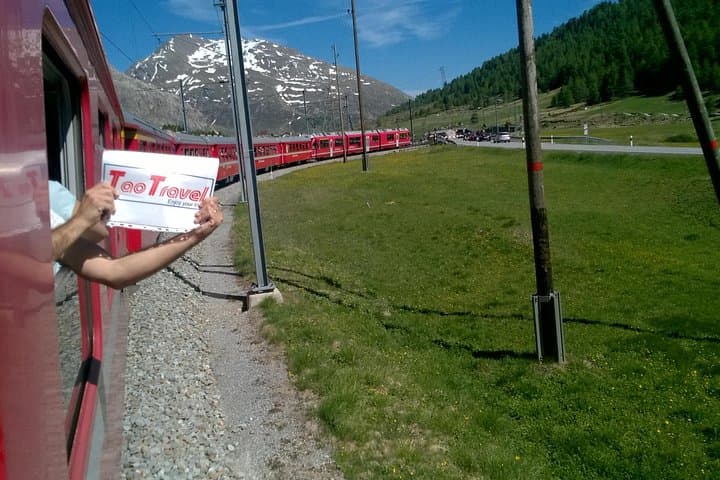 Private tour to Bernina train & Lake Como. Hotel pick-up