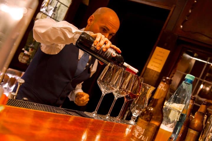 Enjoy you dinner and wine experience in Venice