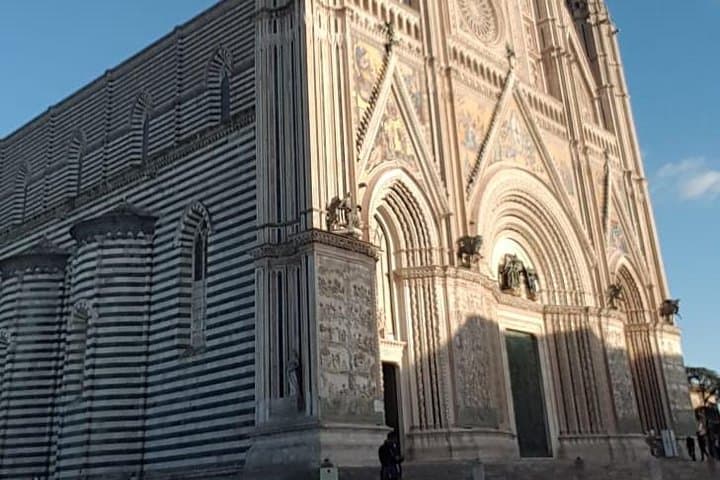 Assisi and Orvieto from Rome: Enjoy a Day in Umbria, Private Tour