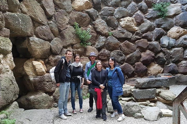 Su Nuraxi: courtyard