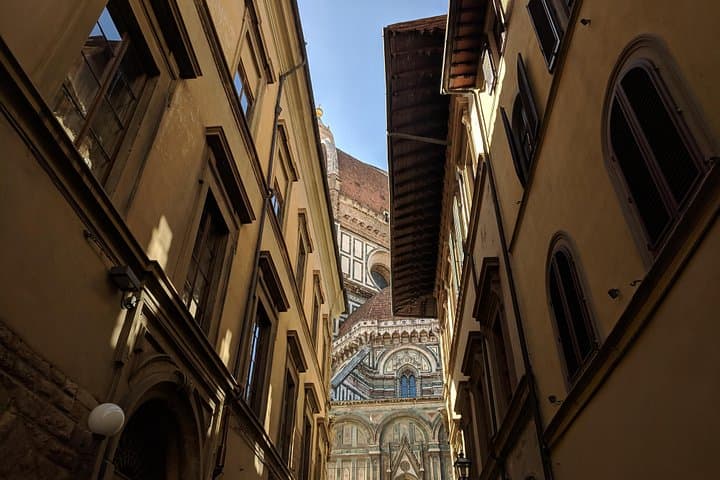 Medici Secrets & Mysteries: Interactive Walking Tour Game