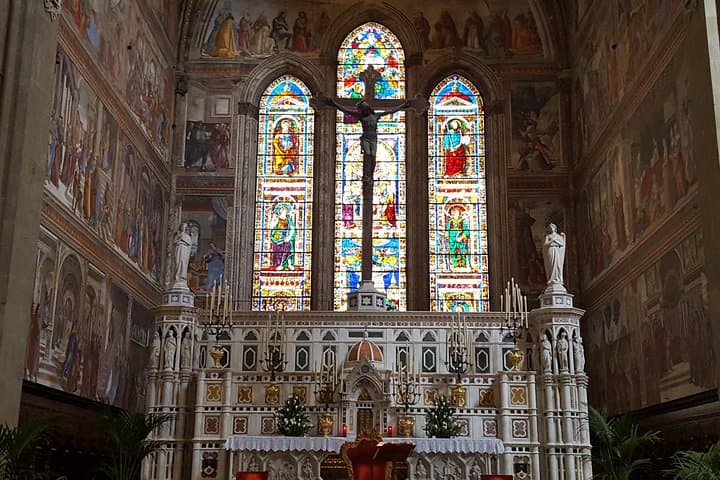 Private Guided Tour of Florence Basilicas and Their Cloisters