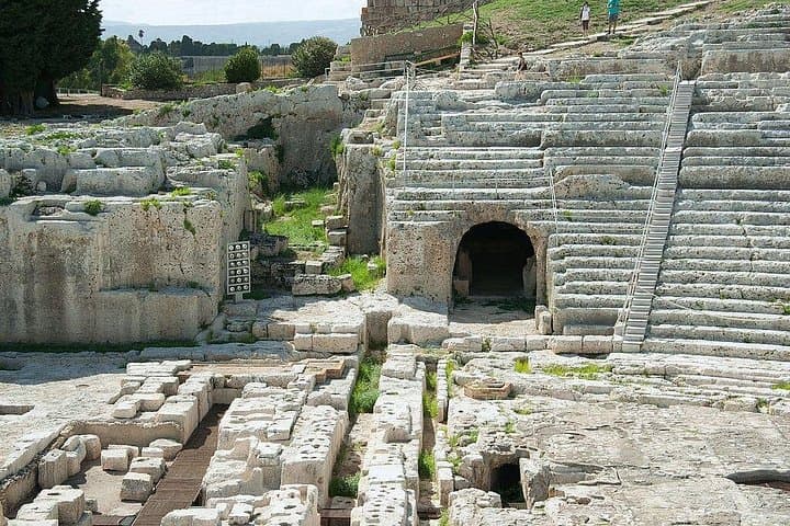 Private tour of Syracuse's Archaeological Park