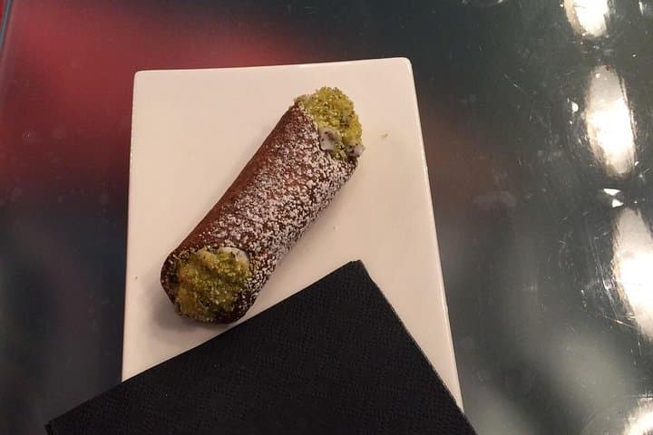 Private cooking class - pasta and cannoli from scratch