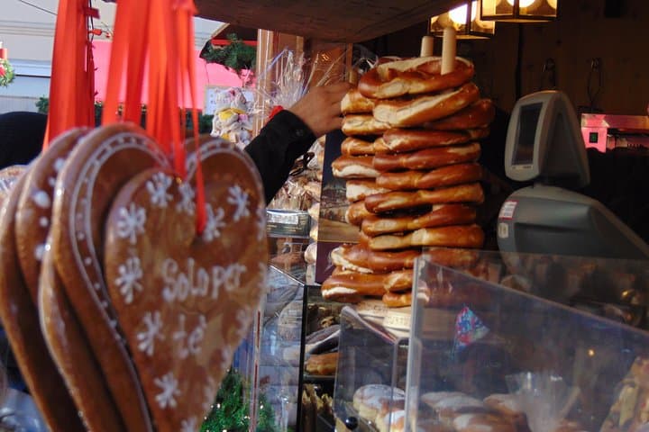 Bolzano Street Food Tour & Christmas Market Small-Group
