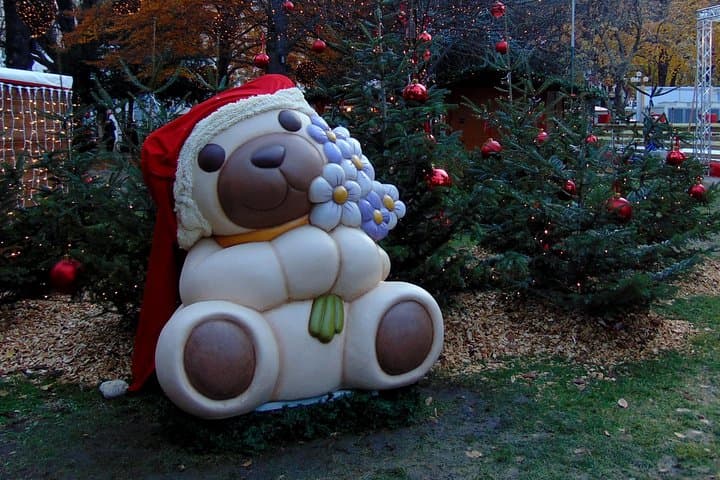 Bolzano Street Food Tour & Christmas Market Small-Group