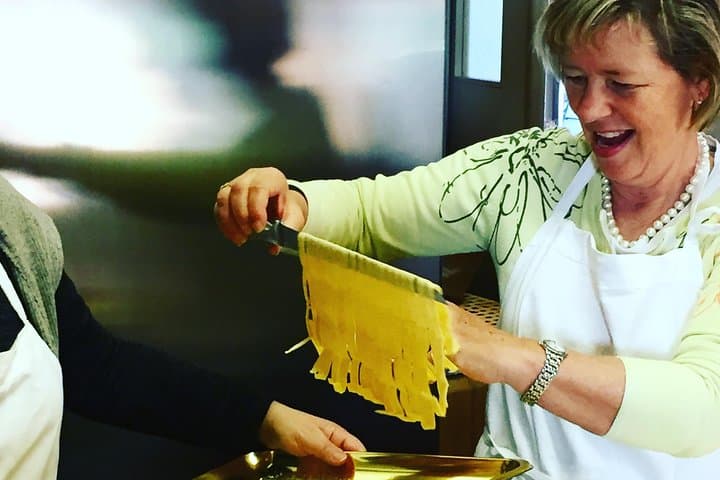 cookery lesson in Tuscany