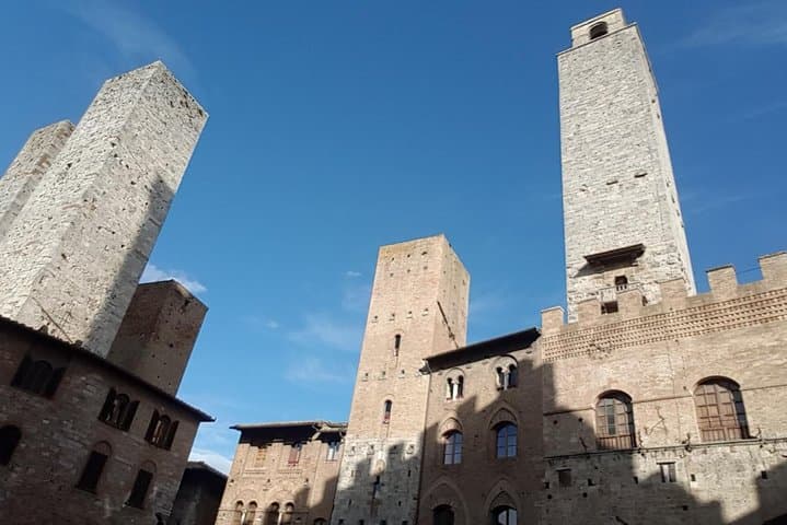 Siena and San Gimignano from Rome: Private Wine Tour in Tuscany