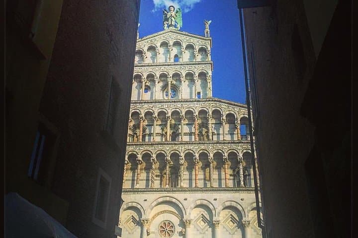 Discover Lucca’s Secrets on a Guided Walking Tour
