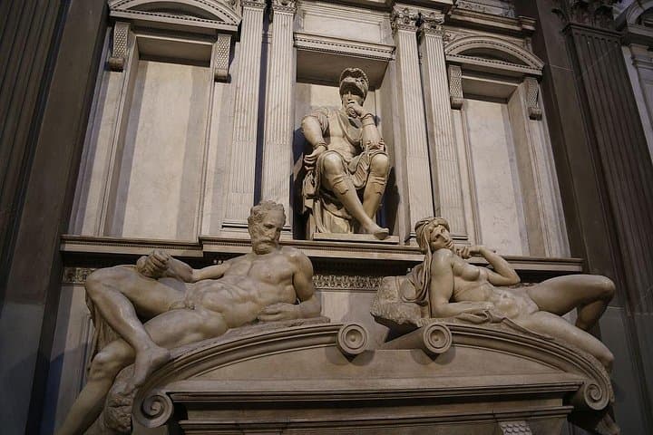 Medici Tour: history and secrets through the Family monuments - Small Group