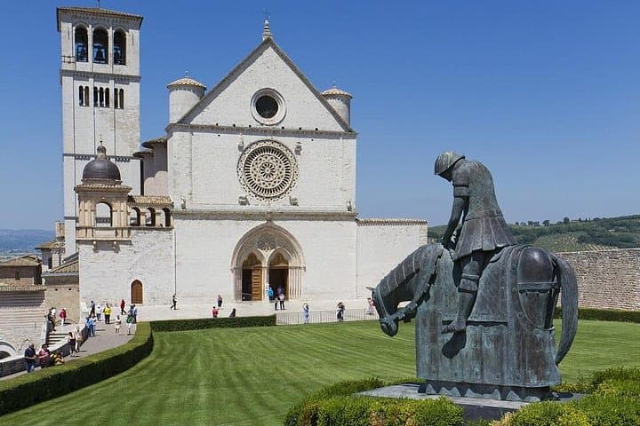 Assisi & Cascia Private Tour from Rome with Lunch