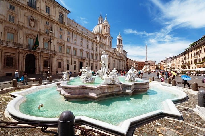 Navona, Pantheon, Trevi Fountain & Piazza di Spagna Walking Tour