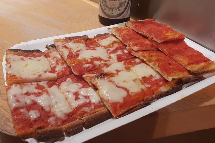 typical roman pizza