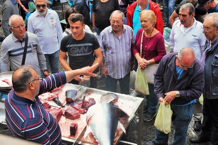 All-Inclusive Catania Street Food & Market Tour by Streaty