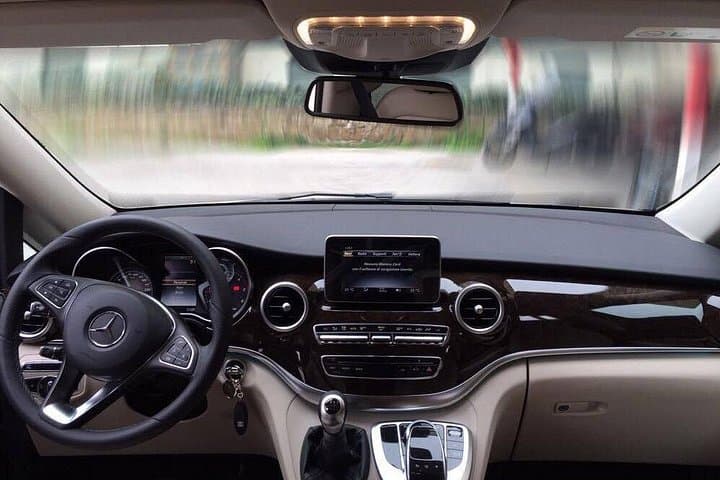 Positano airport transfer