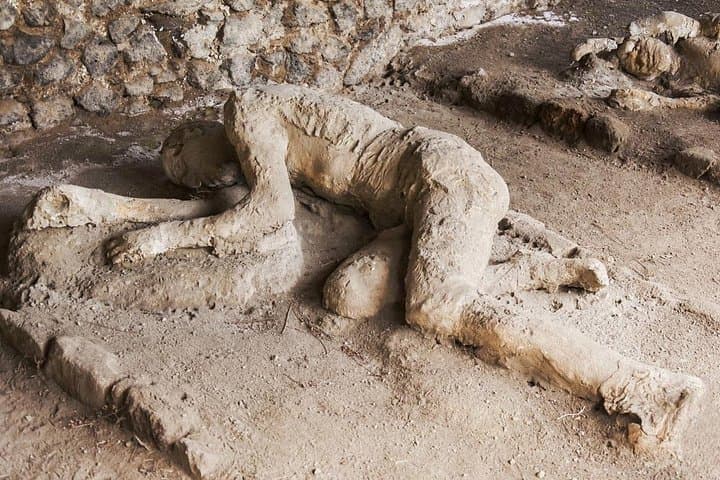 Private Pompeii Day Trip from Rome