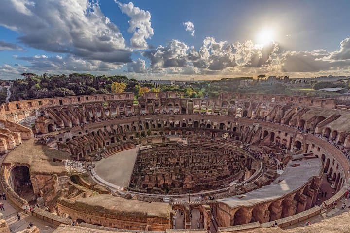 Private Colosseum Tour with Gladiator Arena Floor, Forum and Palatine Hill