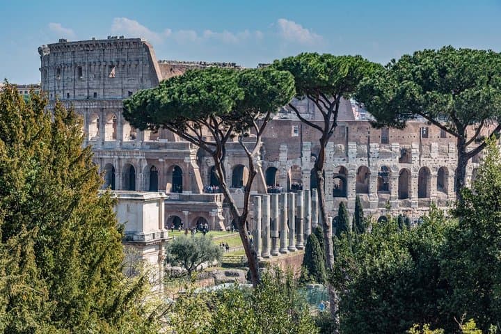 Private Colosseum Tour with Gladiator Arena Floor, Forum and Palatine Hill