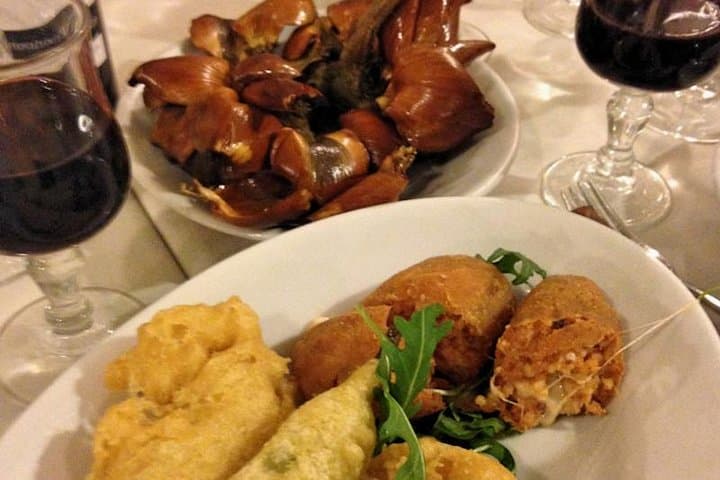Rome Food Experience Max 6 People Group Tour