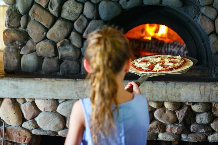 Rome For Kids: Small Group Pizza Making Class