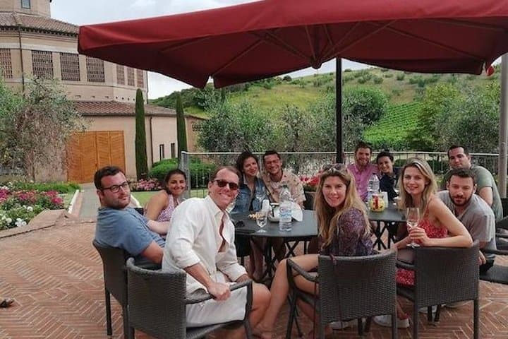 Cities, Cheese and Wine Tour in Pienza & Montepulciano