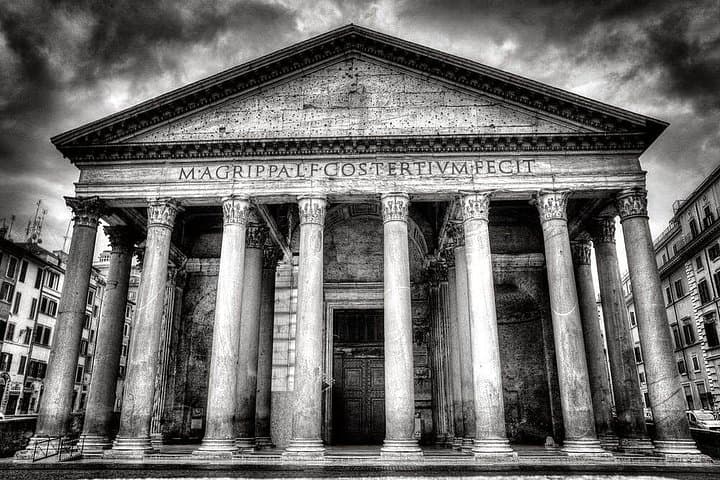 The "forest" of columns under the portico of the Pantheon.