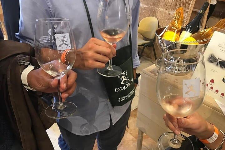 Bologna Wine Tasting In wine shop with a local