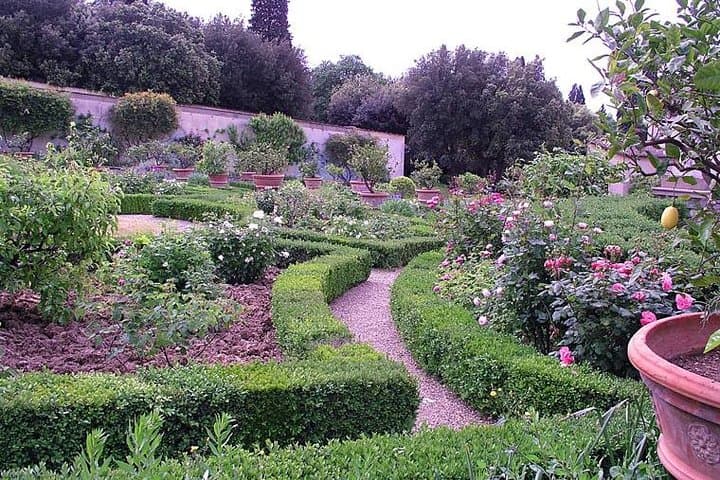 Private Tour of the Medici Family Villa in Florence