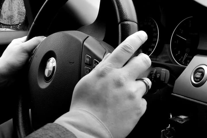 Milan Private Transfer (Malpensa &Linate Airports Train Station, Bellagio, Como)