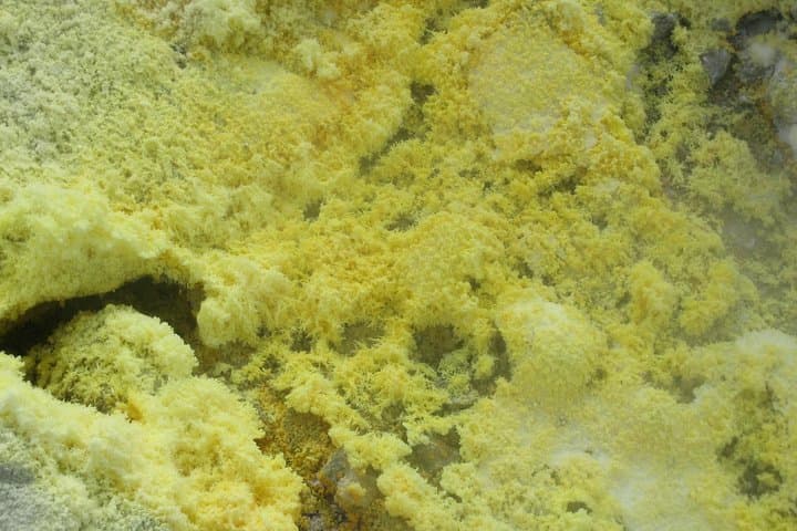Sulfur, Fumaroli
